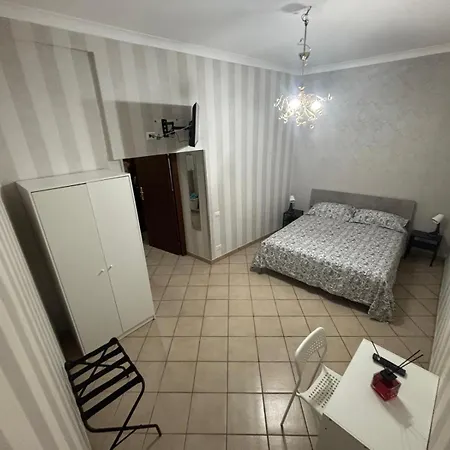 Domus Sanita 24 * Naples